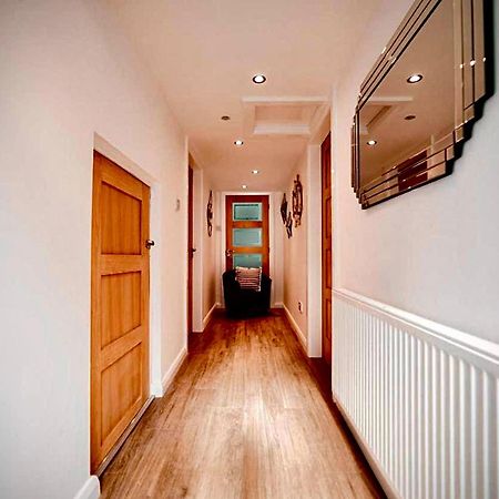 Sandpearl Suite Apartments ليثام سانت أنيه المظهر الخارجي الصورة