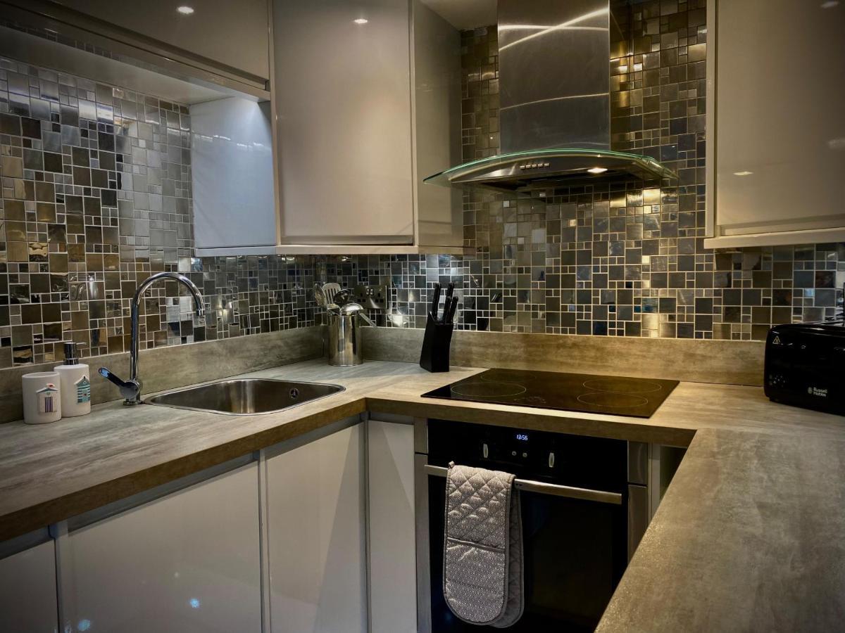 Sandpearl Suite Apartments ليثام سانت أنيه المظهر الخارجي الصورة