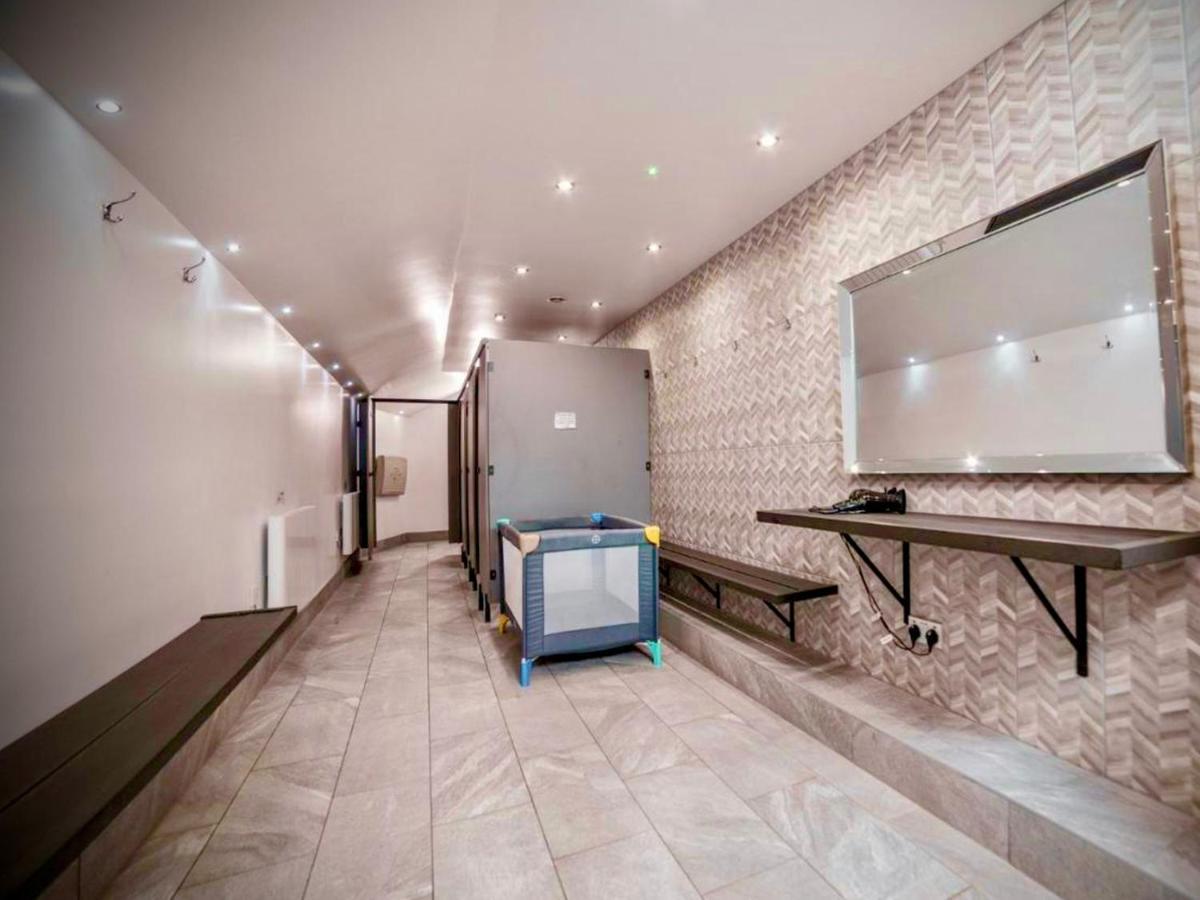 Sandpearl Suite Apartments ليثام سانت أنيه المظهر الخارجي الصورة